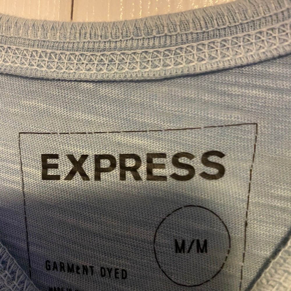 Express tee - Picture 2 of 3